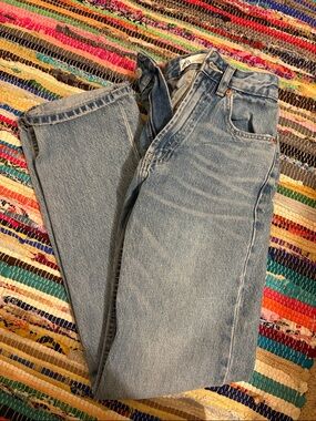 Zara Jeans